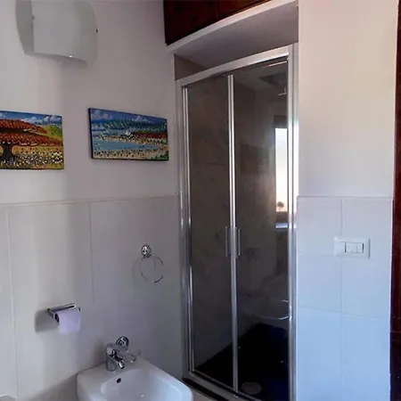Due Passi Dal Mare - La Marmorata Apartamento *